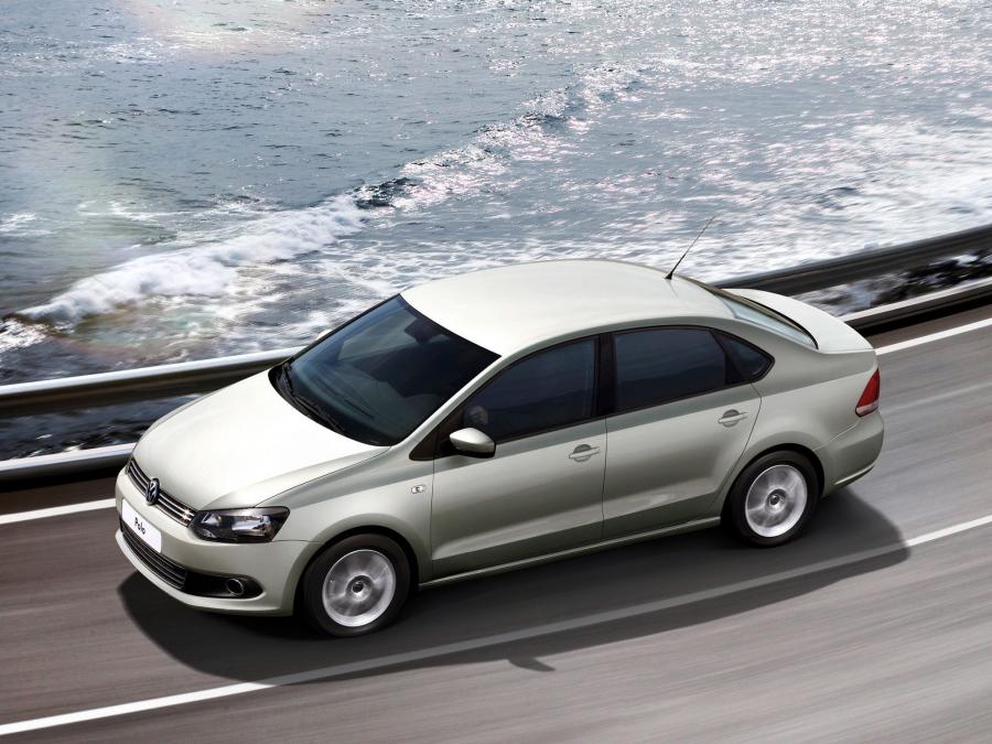  Volkswagen Polo Sedan 2010 года  (фото 61 из 123)